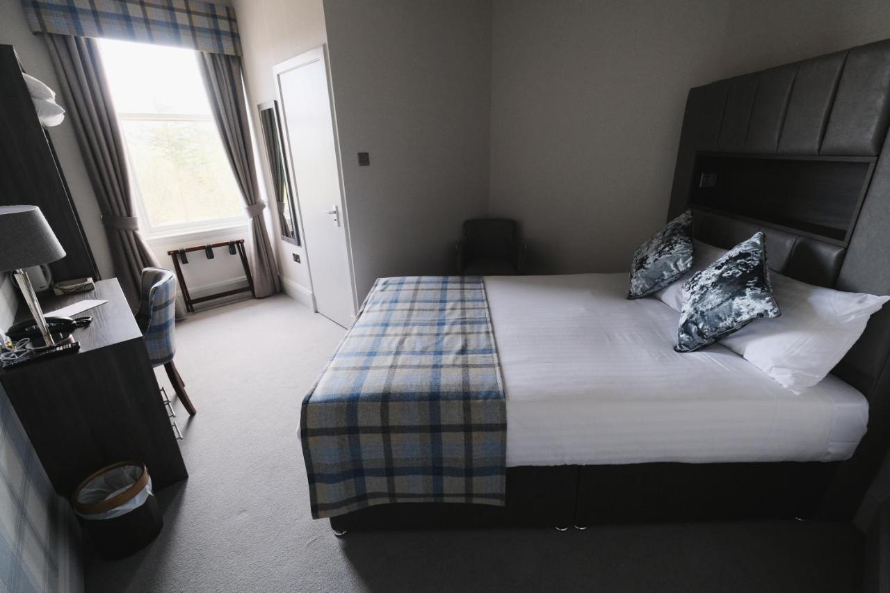 Fife Lodge Hotel Банф Экстерьер фото
