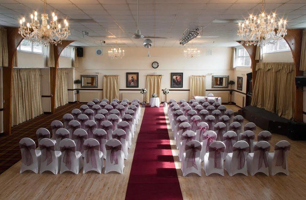 Fife Lodge Hotel Банф Экстерьер фото